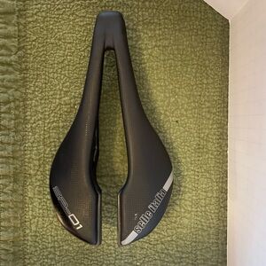 Selle Italia SP-01 Black Bike Saddle